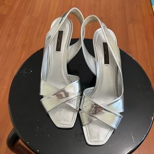 ❌SOLD❌ Louis Vuitton Sandals